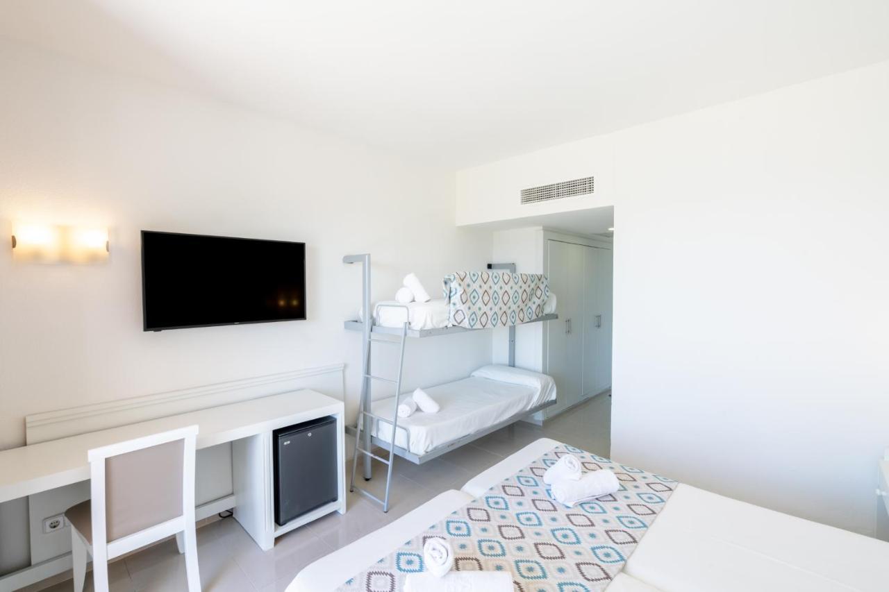 Club Hotel Aguamarina Arenal d'en Castell Bagian luar foto